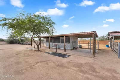 37044 N 7th Avenue, Phoenix, AZ 85086 - Photo 16