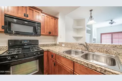 5450 E Deer Valley Drive #4019, Phoenix, AZ 85054 - Photo 4