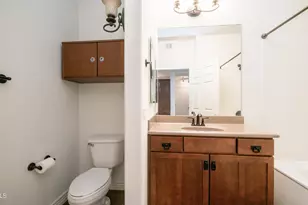 5450 E Deer Valley Dr, Phoenix, AZ 85054 - Photo 10