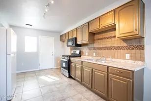 2646 E Willetta St, Phoenix, AZ 85008 - Photo 44