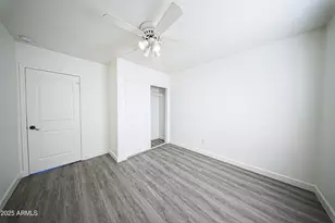 2646 E Willetta St, Phoenix, AZ 85008 - Photo 14