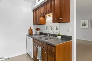 3313 N 68th St, Scottsdale, AZ 85251 - Photo 8