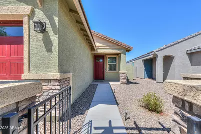 40452 W Shaver Drive, Maricopa, AZ 85138 - Photo 4