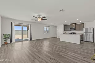 594 W Crowned Dove Trail, Casa Grande, AZ 85122 - Photo 10