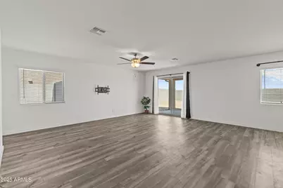 594 W Crowned Dove Trail, Casa Grande, AZ 85122 - Photo 6