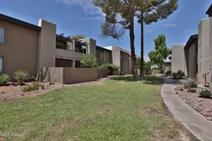 4201 E Camelback Rd, Phoenix, AZ 85018 - Photo 24