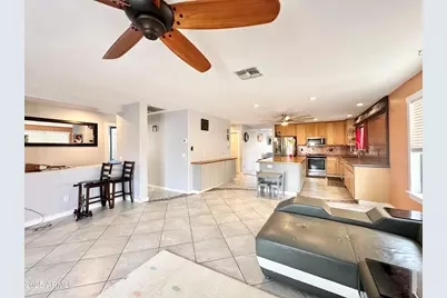 15618 W Port Au Prince Lane, Surprise, AZ 85379 - Photo 14