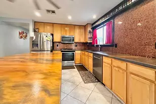 15618 W Port Au Prince Ln, Surprise, AZ 85379 - Photo 8