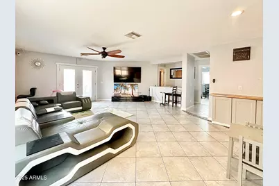 15618 W Port Au Prince Lane, Surprise, AZ 85379 - Photo 12