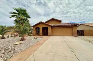 15618 W Port Au Prince Ln, Surprise, AZ 85379 - Photo 2