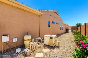 16446 W Century Plant Dr, Surprise, AZ 85387 - Photo 30