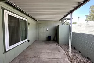 10856 W Santa Fe Dr, Sun City, AZ 85351 - Photo 22