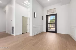 11568 E Whispering Wind Dr, Scottsdale, AZ 85255 - Photo 2