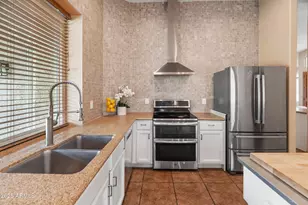 5450 E Helena Dr, Scottsdale, AZ 85254 - Photo 16