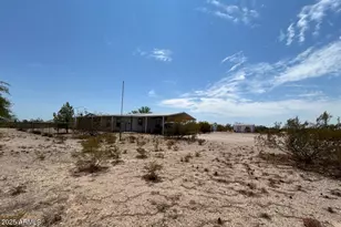 2249 W Daniel Rd, San Tan Valley, AZ 85144 - Photo 2