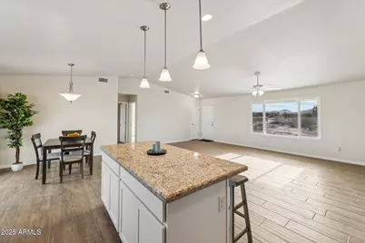 19254 W Audrey Lane, Surprise, AZ 85387 - Photo 32