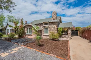 1922 W Holly St, Phoenix, AZ 85009 - Photo 1