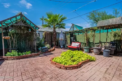 1922 W Holly Street, Phoenix, AZ 85009 - Photo 40