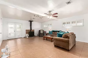 220 W 13th St, Casa Grande, AZ 85122 - Photo 4