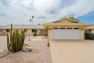 9961 W Bolivar Dr, Sun City, AZ 85351 - Photo 2