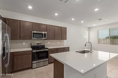 25237 W Huntington Drive, Buckeye, AZ 85326 - Photo 12