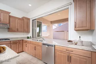 9541 E Theia Dr, Mesa, AZ 85212 - Photo 10