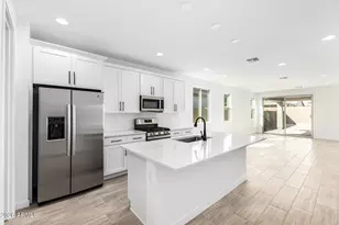 18218 W Elizabeth Ave, Goodyear, AZ 85338 - Photo 2