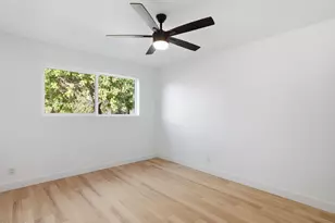 6813 E Diamond St, Scottsdale, AZ 85257 - Photo 32