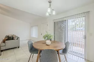 16 W Loma Vista Dr, Tempe, AZ 85282 - Photo 10