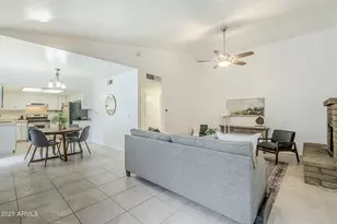 16 W Loma Vista Dr, Tempe, AZ 85282 - Photo 1