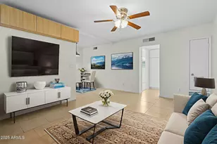 749 E Montebello Ave, Phoenix, AZ 85014 - Photo 1