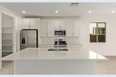 15829 W Vogel Avenue, Goodyear, AZ 85338 - Photo 6