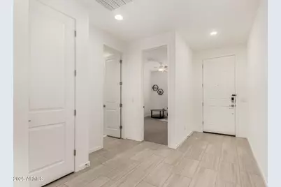 17729 W Fetlock Trail, Surprise, AZ 85387 - Photo 6