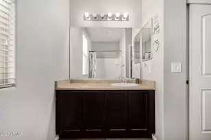 1725 N 77th Dr, Phoenix, AZ 85035 - Photo 16