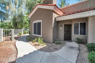 2929 W Yorkshire Dr, Phoenix, AZ 85027 - Photo 24