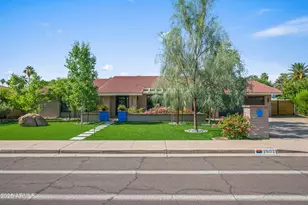 2501 E Cholla St, Phoenix, AZ 85028 - Photo 1