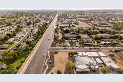 10899 W Olive Avenue #G, Peoria, AZ 85345 - Photo 16