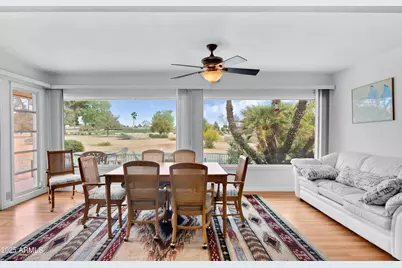 18601 N Welk Drive, Sun City, AZ 85373 - Photo 10