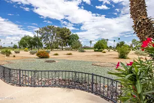 18601 N Welk Dr, Sun City, AZ 85373 - Photo 28