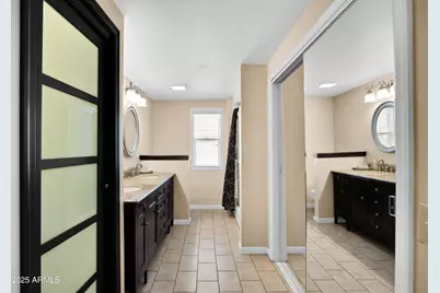 18601 N Welk Drive, Sun City, AZ 85373 - Photo 18