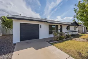 8409 E Hubbell St, Scottsdale, AZ 85257 - Photo 2