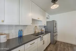 8409 E Hubbell St, Scottsdale, AZ 85257 - Photo 14