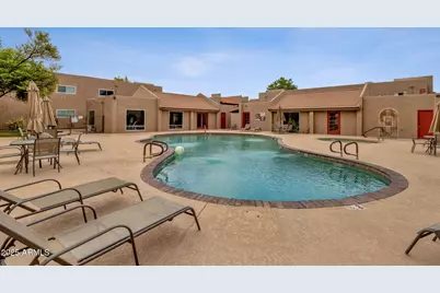 5525 E Thomas Road #M9, Phoenix, AZ 85018 - Photo 18