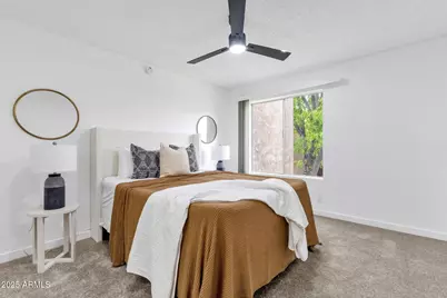 5525 E Thomas Road #M9, Phoenix, AZ 85018 - Photo 12