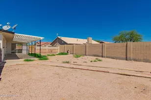 8270 W Newport Cir, Arizona City, AZ 85123 - Photo 28