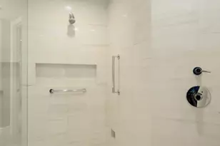 7175 E Camelback Rd, Scottsdale, AZ 85251 - Photo 20