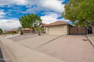 6424 E Quartz St, Mesa, AZ 85215 - Photo 6