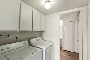 2051 W Elm St, Phoenix, AZ 85015 - Photo 24