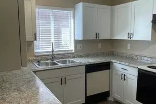 10854 W Carousel Dr, Arizona City, AZ 85123 - Photo 4