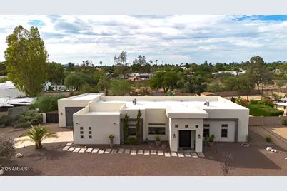 5868 E Onyx Avenue, Paradise Valley, AZ 85253 - Photo 1